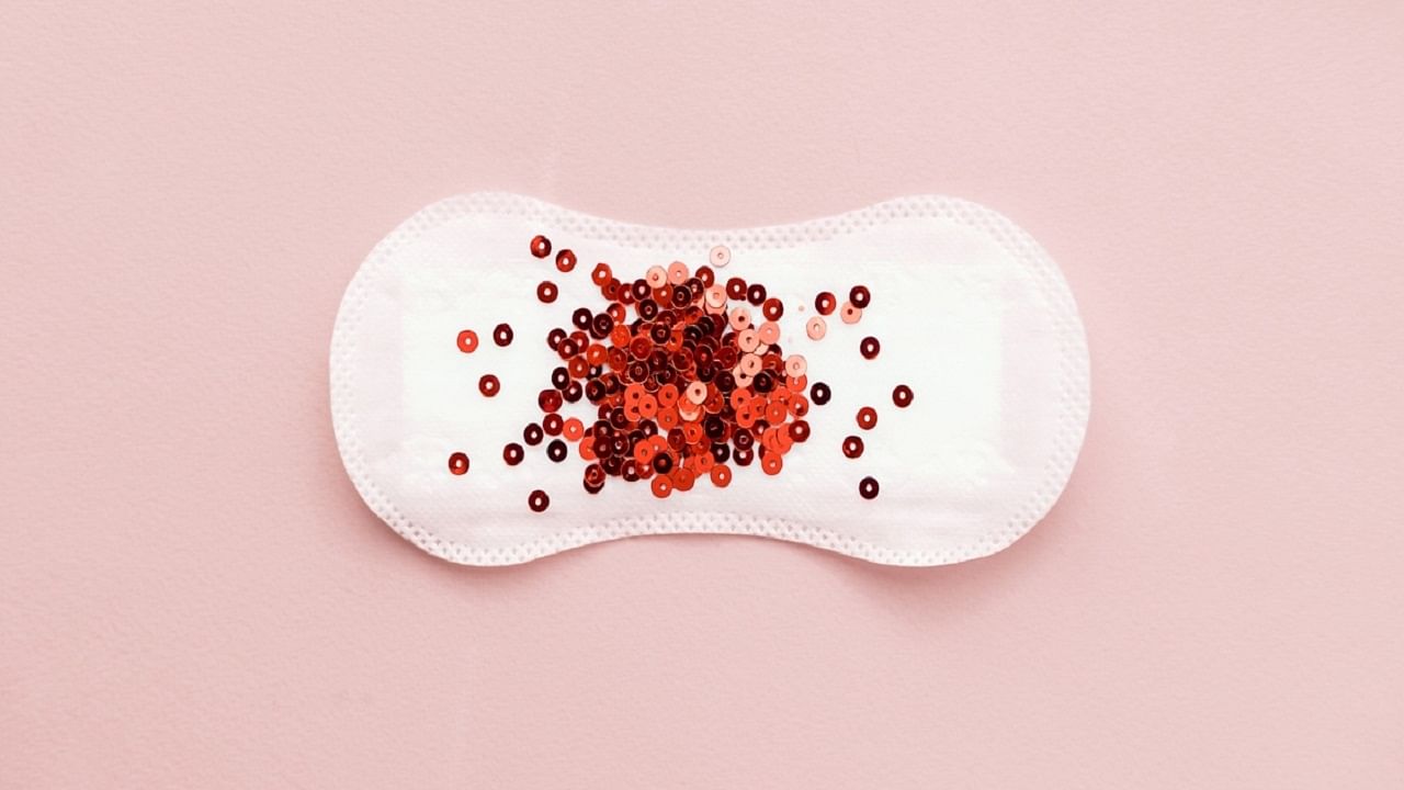 Small benign growths on the uterine lining known as uterine polyps can contribute to heavy or prolonged menstrual bleeding.