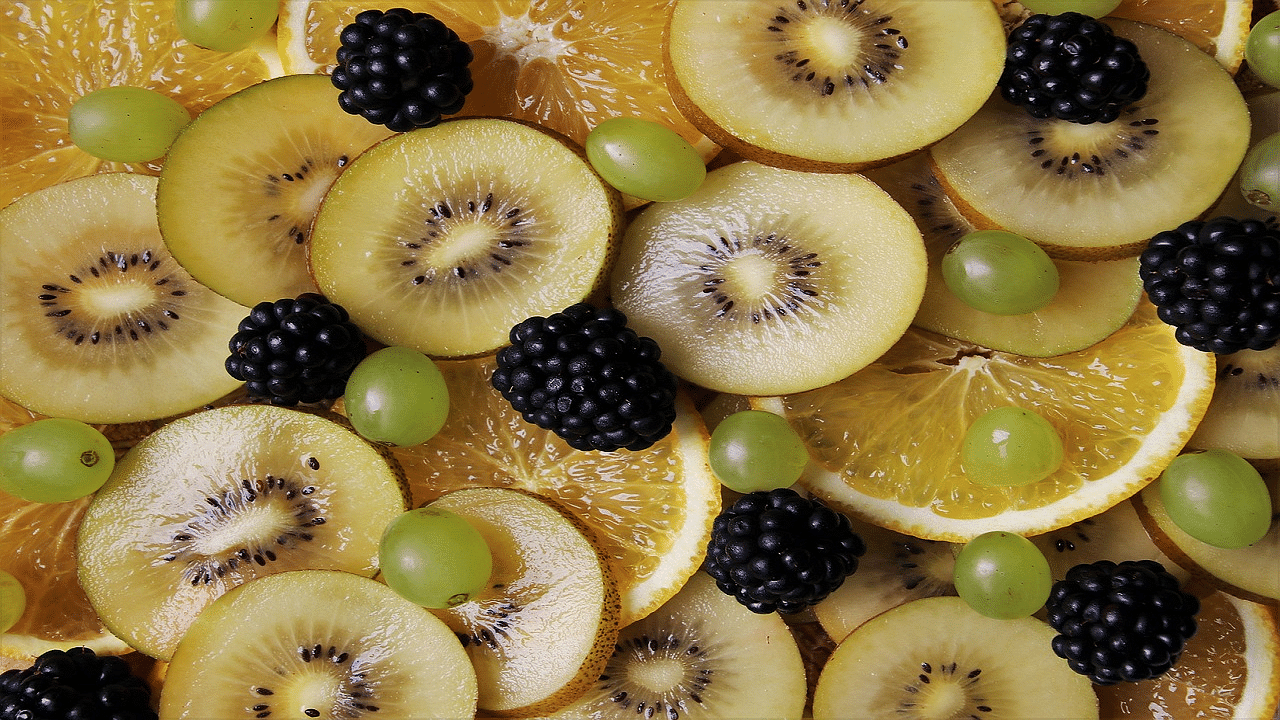 Kiwi fruits (Photo Courtesy: Pixabay)