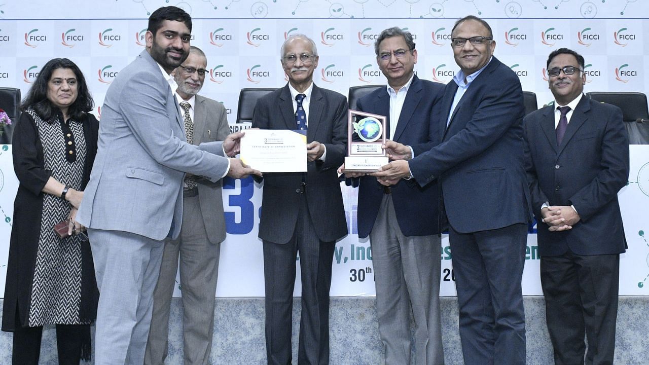 SFI wins FICCI award in the "Sustainable Farmer Income Enhancement" category for the second time (Photo Courtesy: SFI)