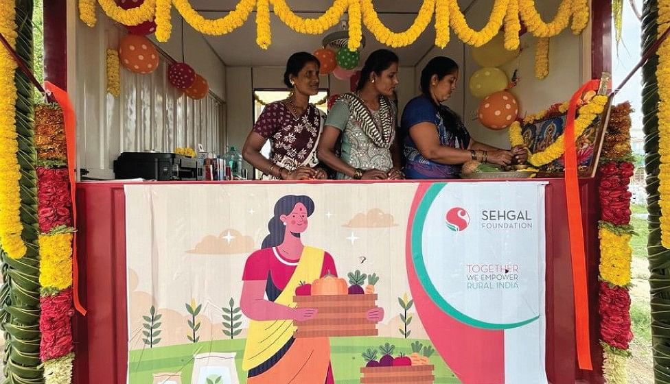 Walmart Foundation's $1.5-Million Grant Promotes Resilient Agriculture in UP and Karnataka, Empowering FPOs (Photo Source: Walmart)